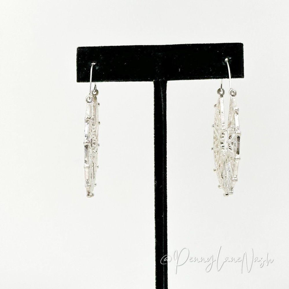 Vintage Silver Compass Sun Hoop Earrings - Picture 7 of 8